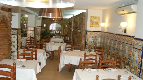 Canyes Restaurant