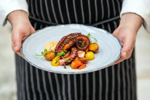 Nur Lebanese Dining