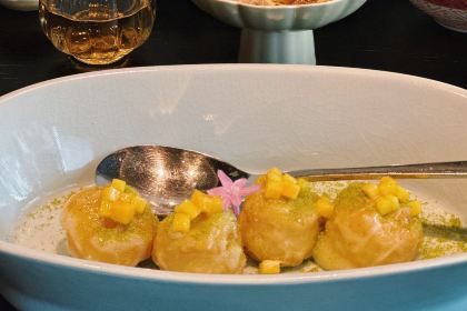 牡丹园·灵岩山房