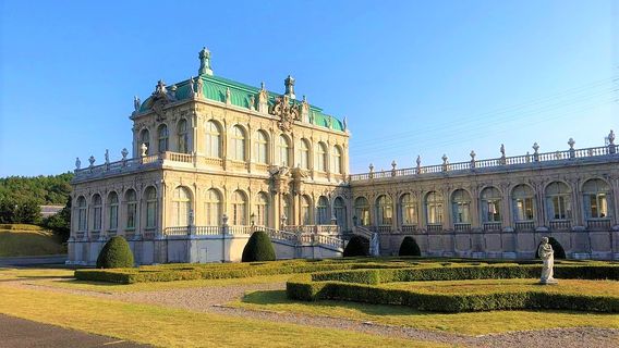 Arita Porcelain Park