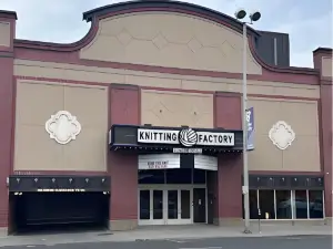 Knitting Factory