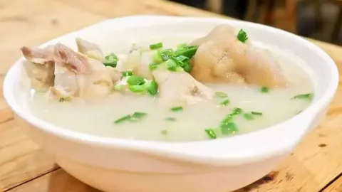 佬媽子蹄花（肖巷子老店） in 瀘州