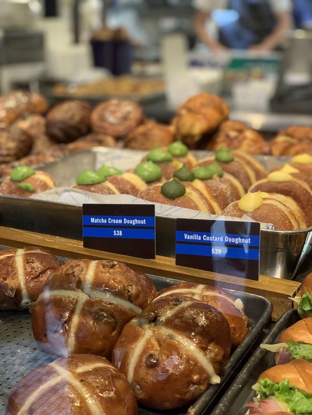 不得不到嘅灣仔麵包店