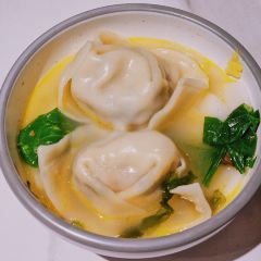 馋三尺蟹粉小笼(南京东路店) User Photo