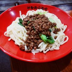 面爷周 User Photo