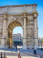 Arc de Triomphe ( Porte d'Aix )