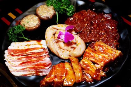 火燒天特色火盆燒烤