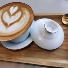 上海陆家嘴禧玥酒店·沫八 User Photo