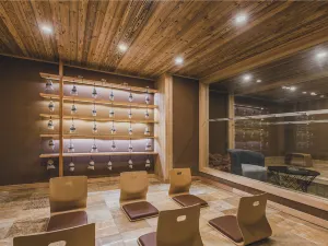 Shanhaijian Hot Spring Art Center