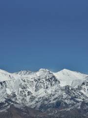 桑丹康桑雪山