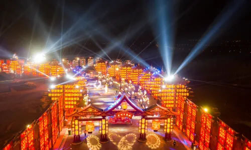 Qingzhou Sleepless Town