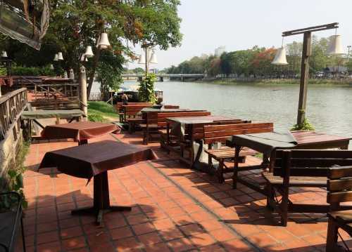 The Good View Bar & Restaurant Chiang Mai