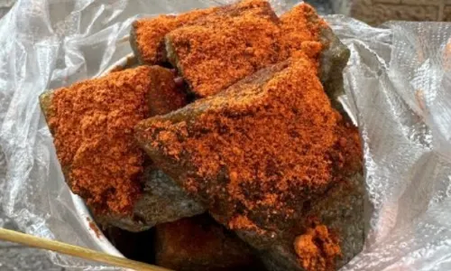奶奶鸡豆凉粉