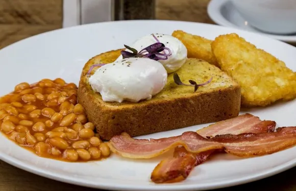 Brazz Steakhouse & Bar