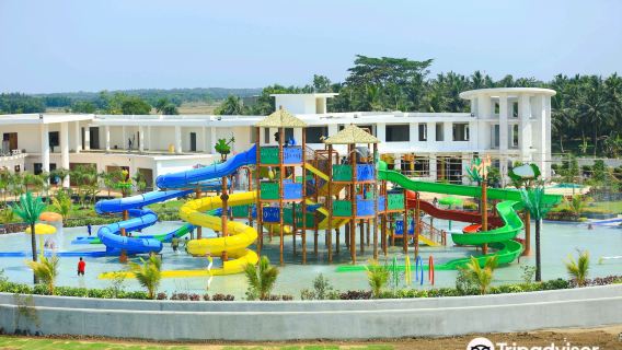 Wonder World Water Park & Resort