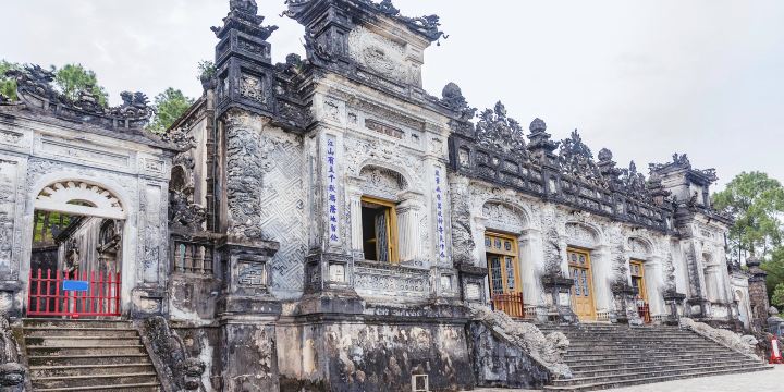 Tomb of Dục Đức