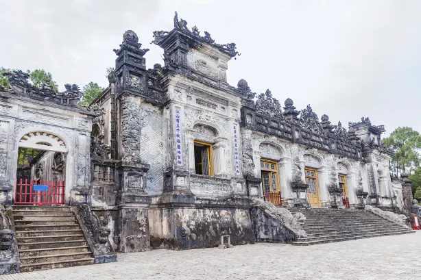 Tomb of Dục Đức