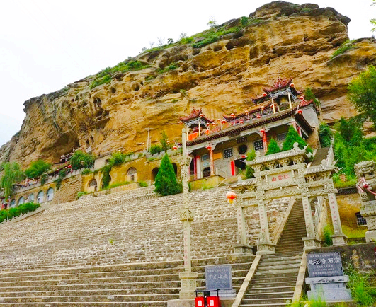 Grottoes of Xuankong Temple