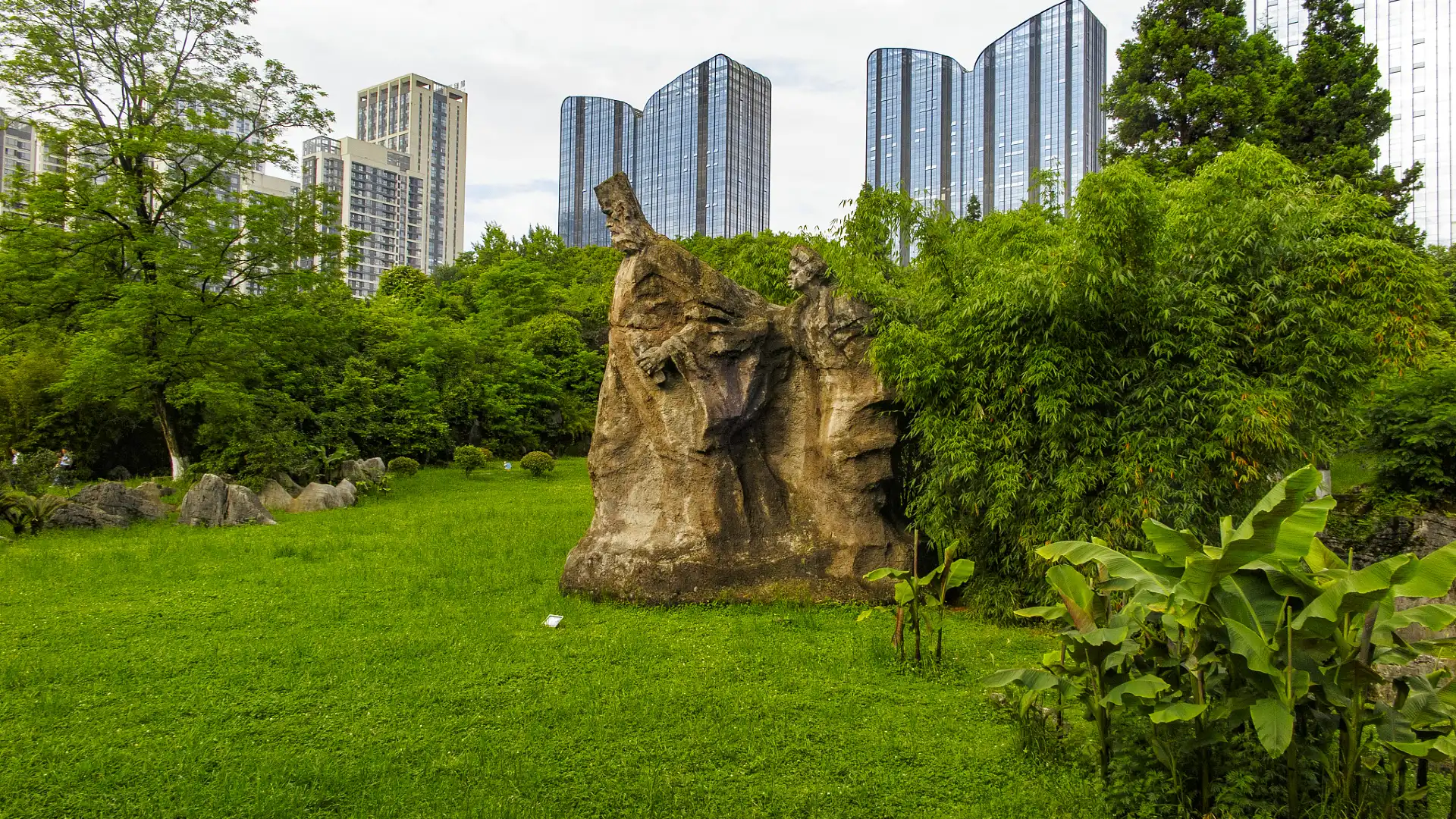 貴陽喀斯特公園周辺のホテル