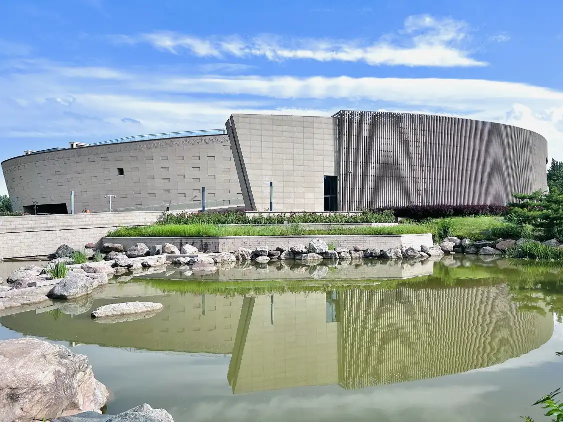 Hotels near Linfen Museum