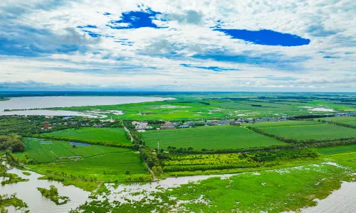 Chagan Lake