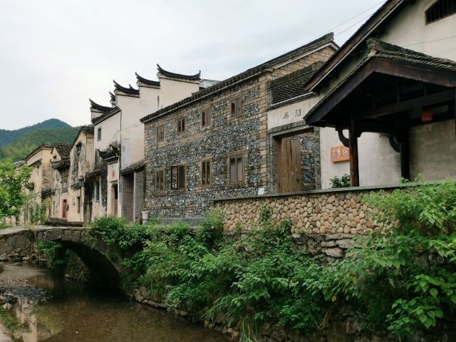 친촨촌