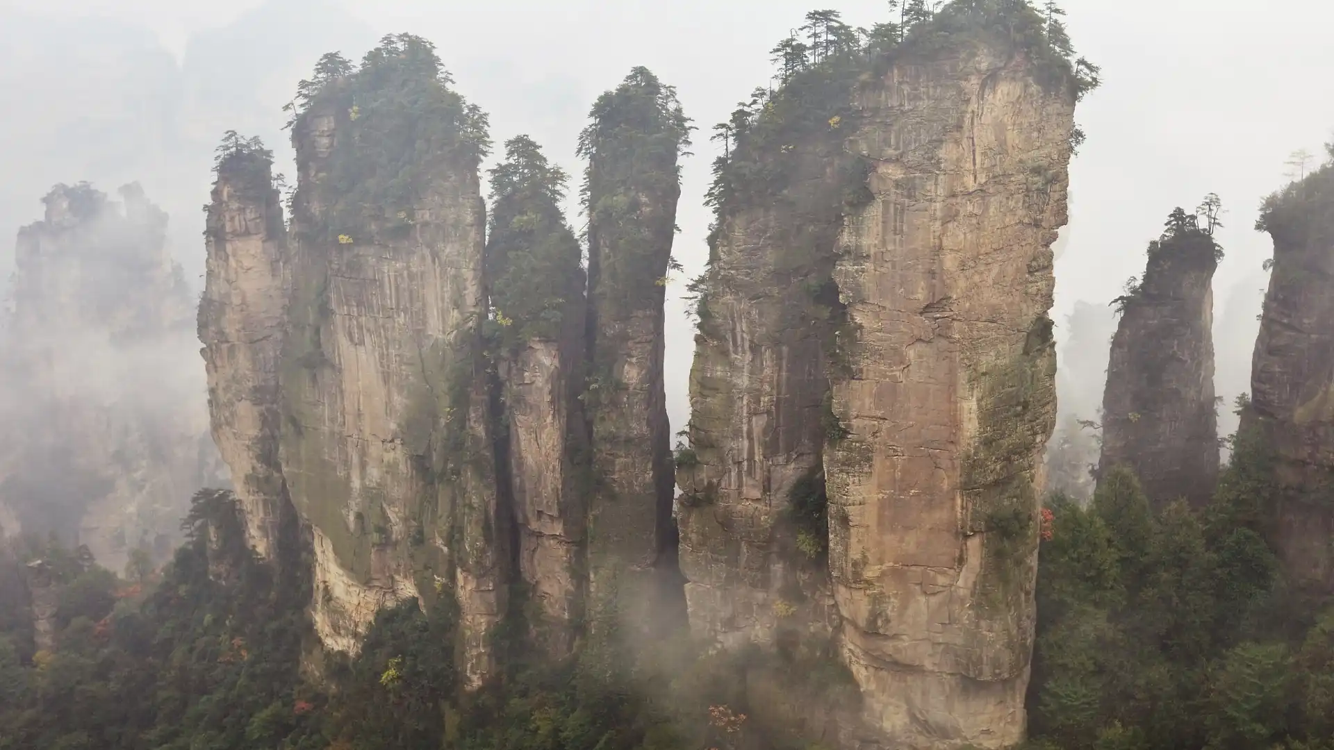 Hotels near Lovers Peak