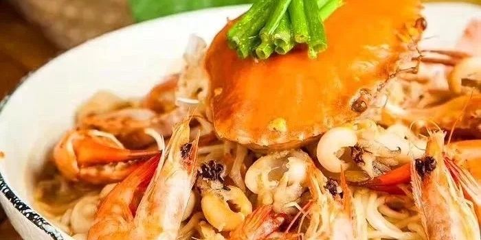 Thong Lok Seafood Restaurant
