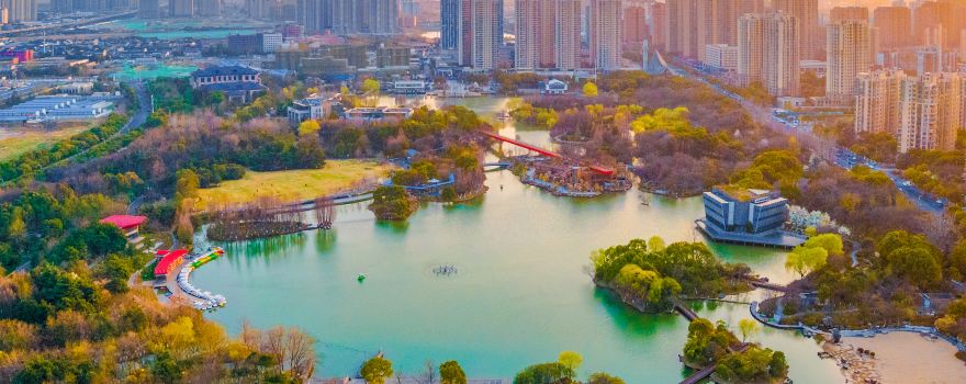 Qingfeng Park and Zhonglou Development Zone
