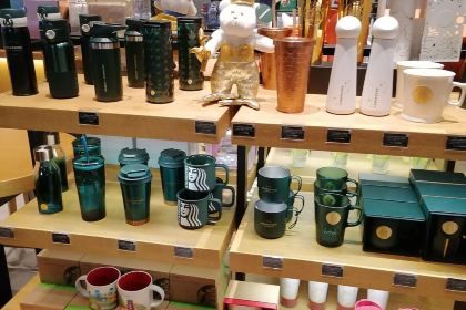 星巴克（萬達廣場店）