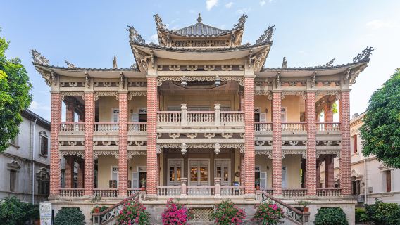 Private Half-Day Tour in Xiamen, Fujian: Gulang Island, Haitiantang, and Immerse Yourself in Historical Architecture