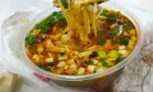 Baoxuanlao Luoyang Beef Soup Head Store