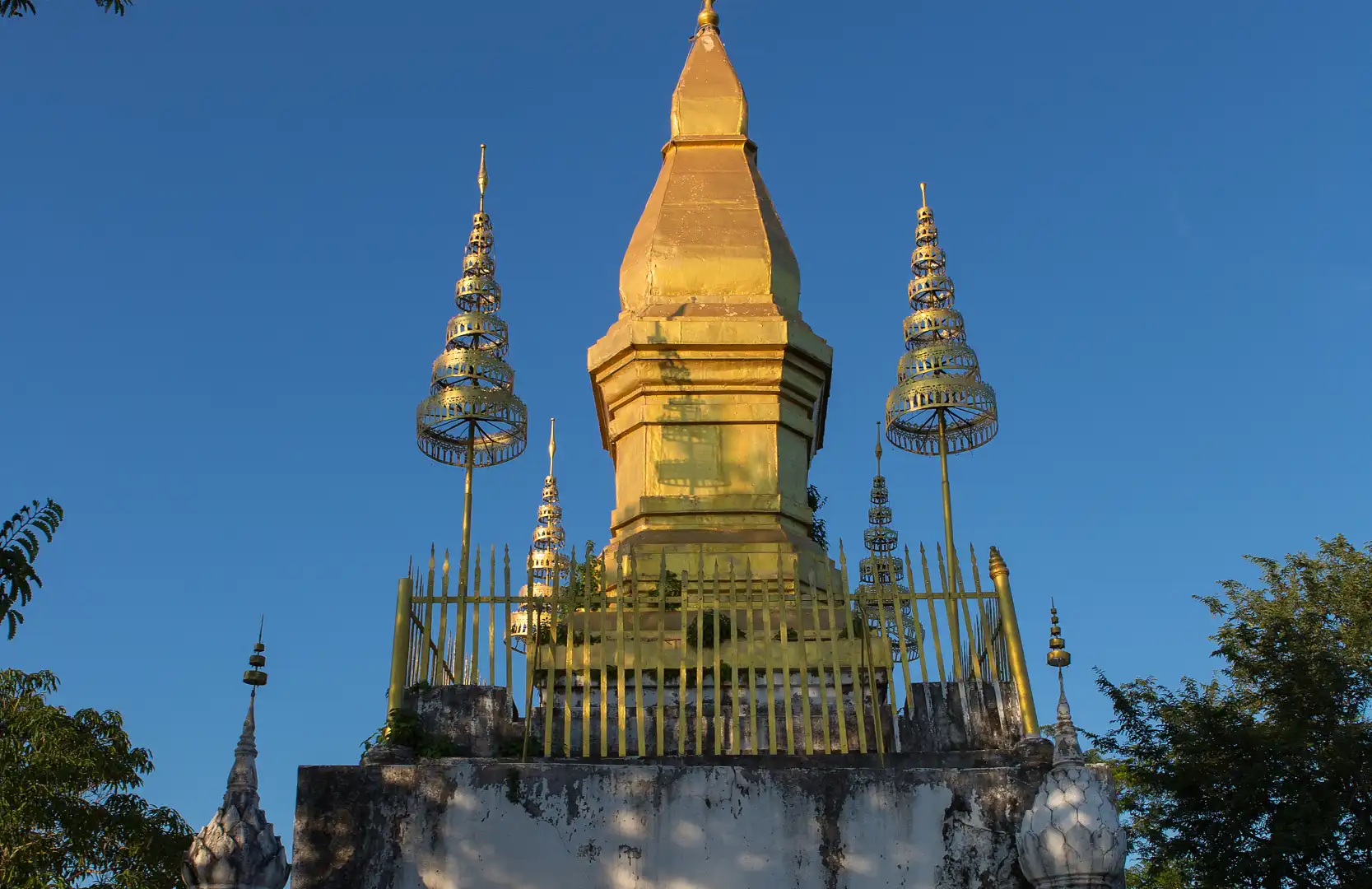 โรงแรมใกล้That Chomsi
