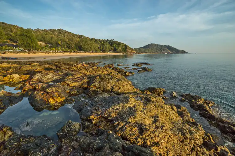 Hotels in Sibu Island