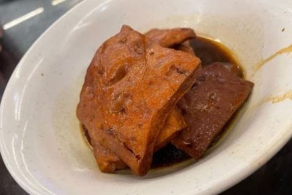 丁莲芳(衣裳街总店)