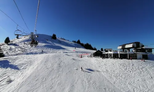 ステーションブラッセス