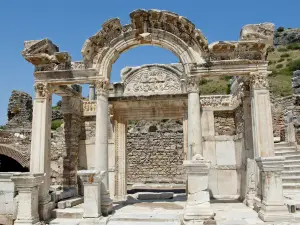 Tempio di Adriano