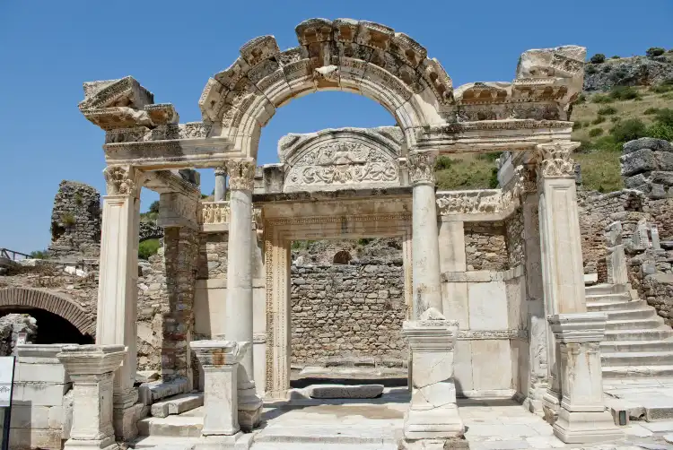 Hotels near Temple of Hadrian