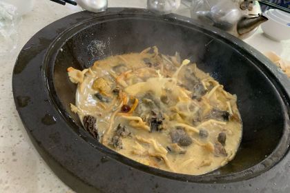 仙湖生态石锅鱼餐厅