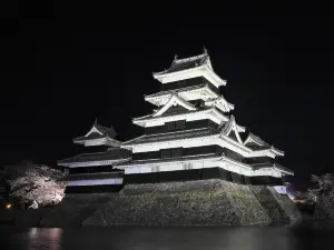Popular Night Attractions in Matsumoto