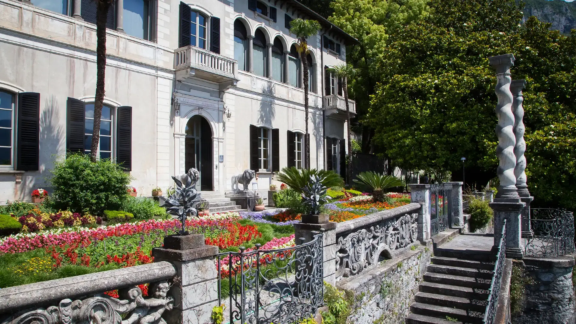 Hotels near Villa Monastero