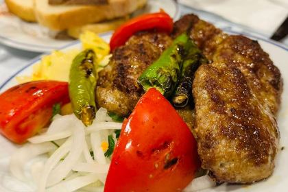 Inan Kardesler Et Lokantasi