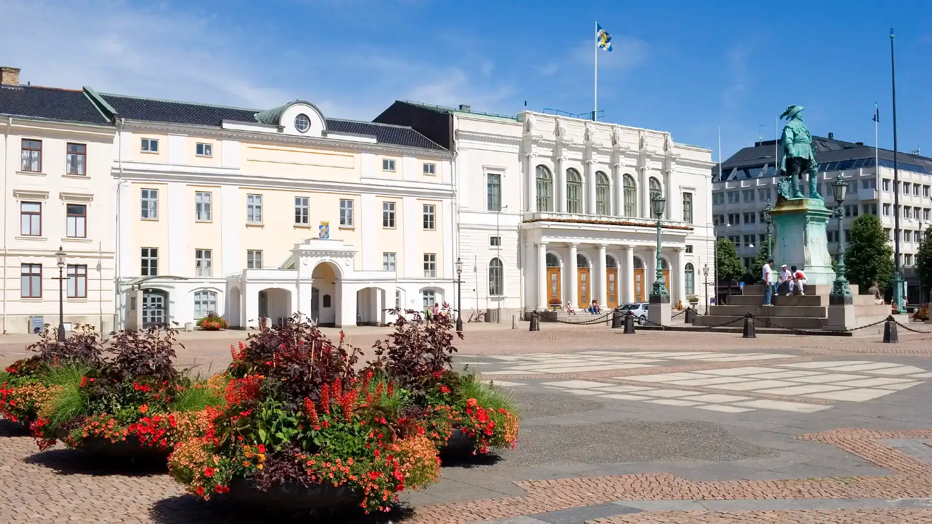 Hotels near Gustaf Adolf's Square