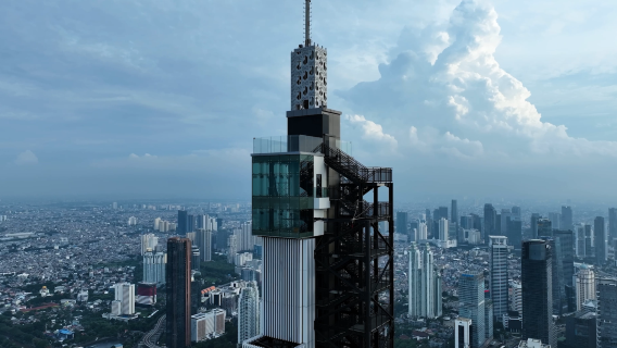 UP at Thamrin Nine