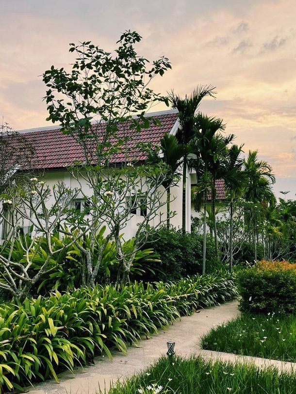 The idyllic setting of Pullman LPB