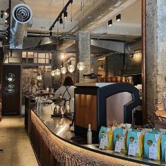 Simple Kaffa Flagship Store User Photo