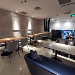 Pizza Hut (shidaiguangchang) User Photo