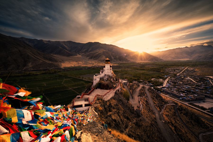 Chengdu to Shannan Flights