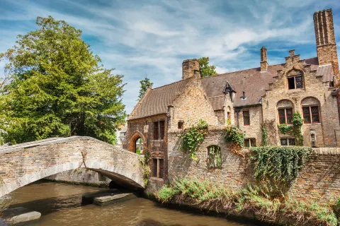 성 보니파키우스 다리