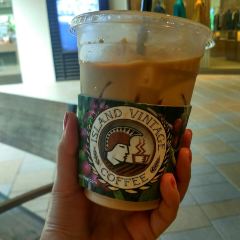 Island Vintage Coffee Waikiki User Photo